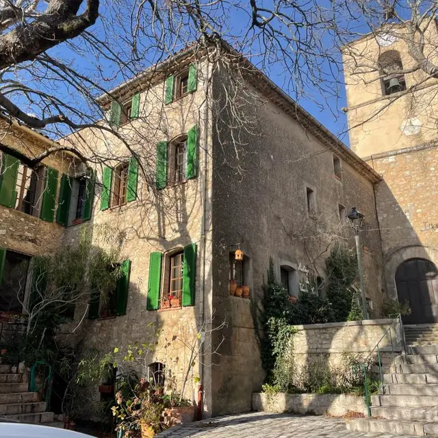 Location LOTFI - Fox-Amphoux