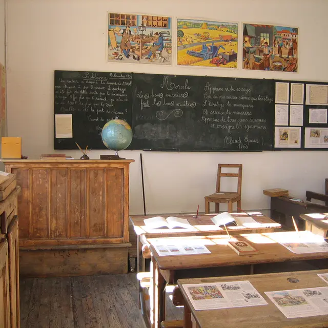 Ecole d'Autrefois