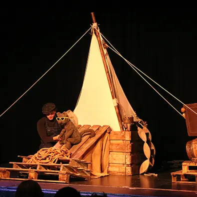 Histoire d'une mouette et du chat qui lui apprit à voler_Manosque