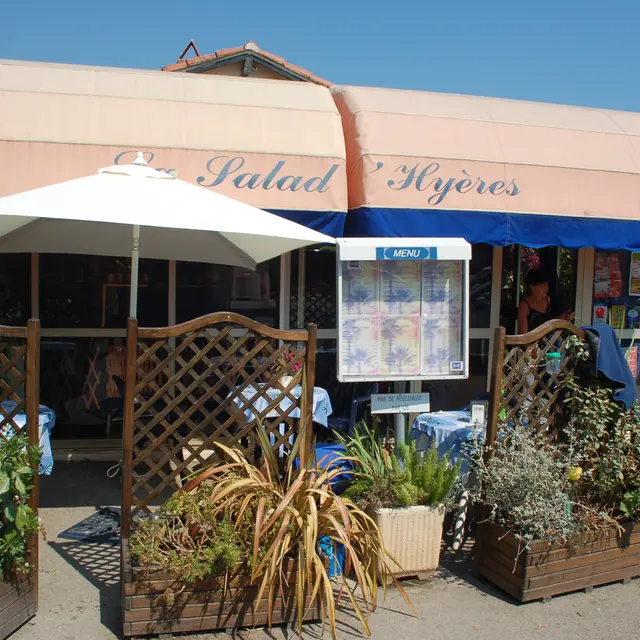 restaurant hyeres salins port mer salad'hyères