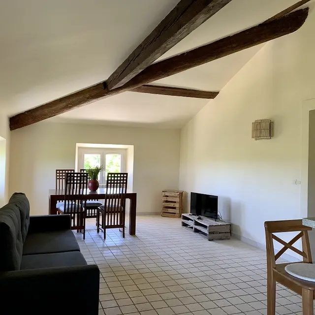 Salon appartement T3 Sauvignon Gîte des Anglades