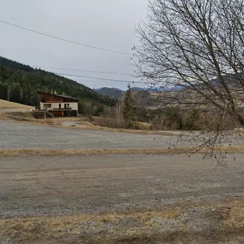 Aire de stationnement pour Camping-car Le Grand-Puy_Seyne