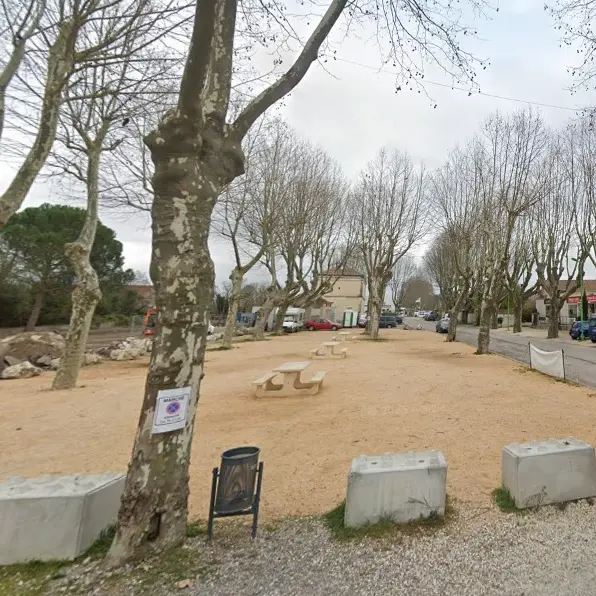Aire de Pique Nique_Lézan