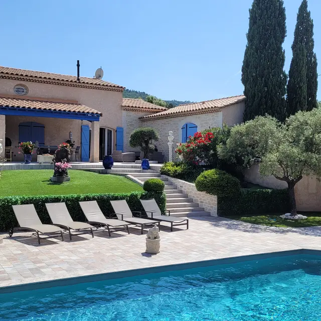 Le Mas des Oliviers - Ste Anastasie sur Issole