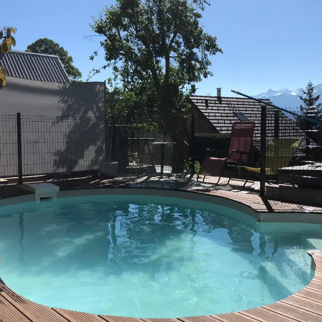 piscine chauffée extérieure