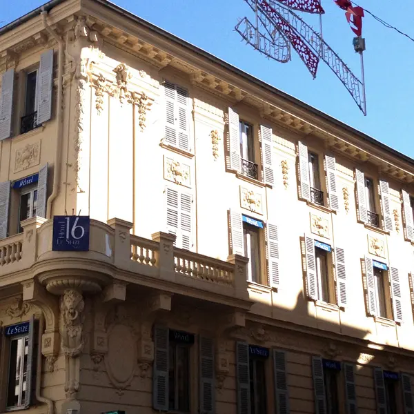 LE-SEIZE-NICE-01.jpg