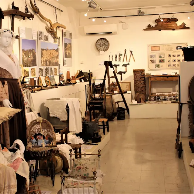 Association Musée de Cotignac Autrefois & Aujourd'hui - Cotignac