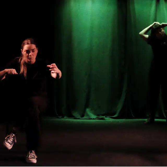 Les Trois Soeurs avec le Théâtre de la mer