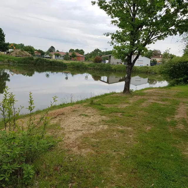 Lac d'Austrie nature Montauban Tarn-et-Garonne