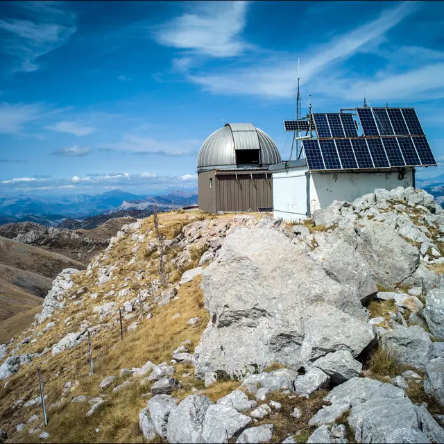 Observatoire et refuge du Mont Chiran