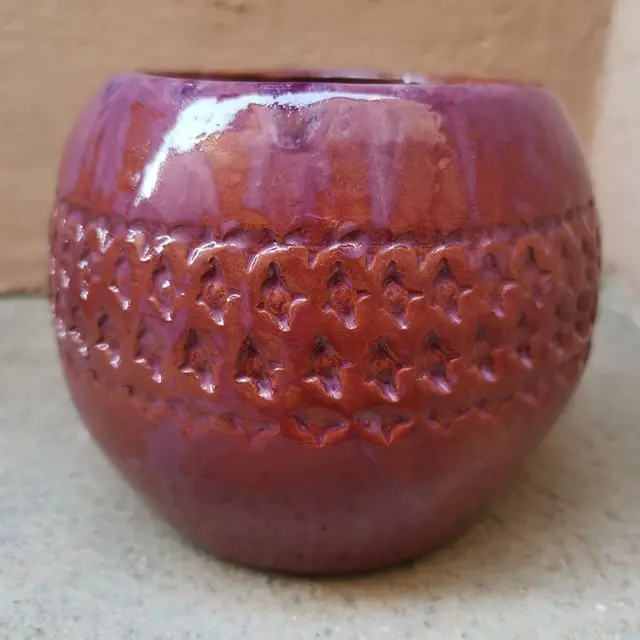 vase boule rouge