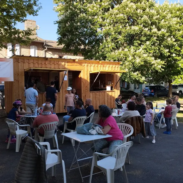 Le Bar'Azet_Larrazet