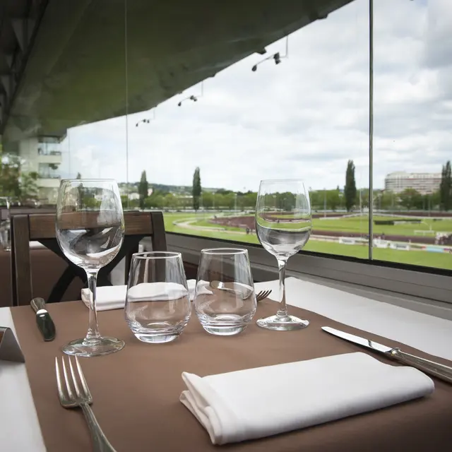 Restaurant Panoramique Le V_Bellerive-sur-Allier