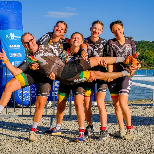 Photo de triathlètes