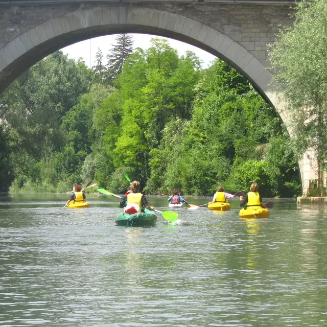 Descente en canoë sur la rivière du Guiers : parcours découverte_Le Pont-de-Beauvoisin