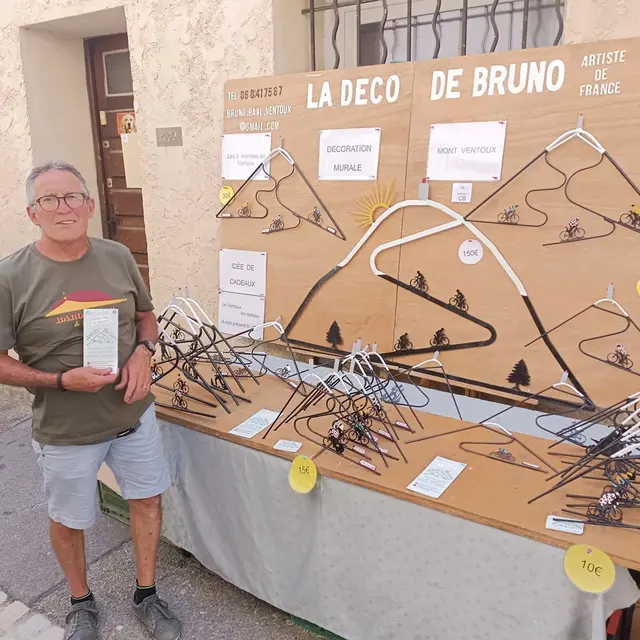 Stand à la fête médiévale du Barroux