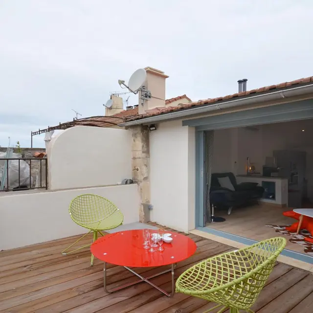 L'Escalier Rouge_Arles