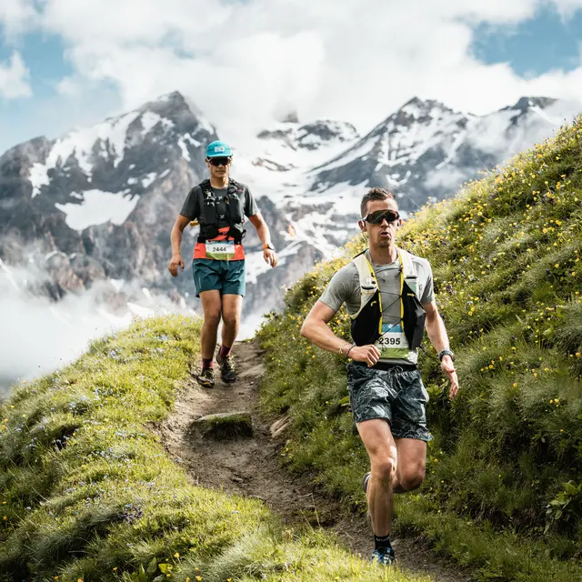Coureurs pendant le High Trail Vannoise de Val d'Isère