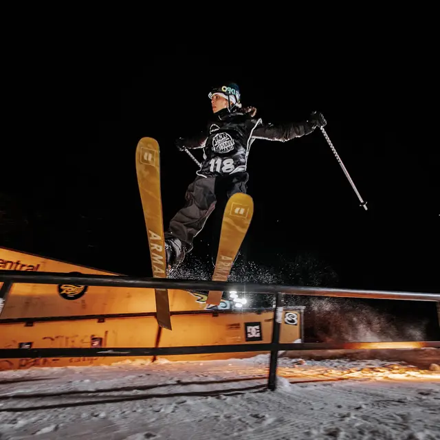 JIB night_Thyon