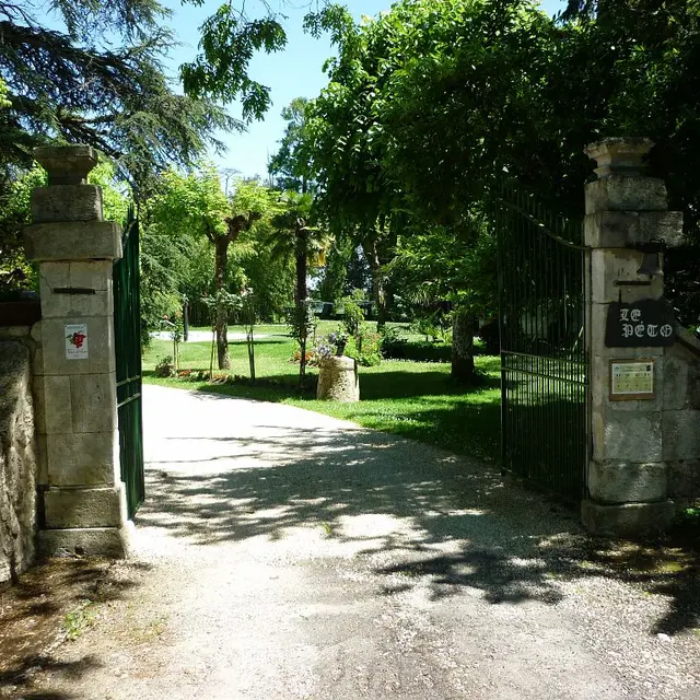 LABYRINTHE DE BAMBOUS