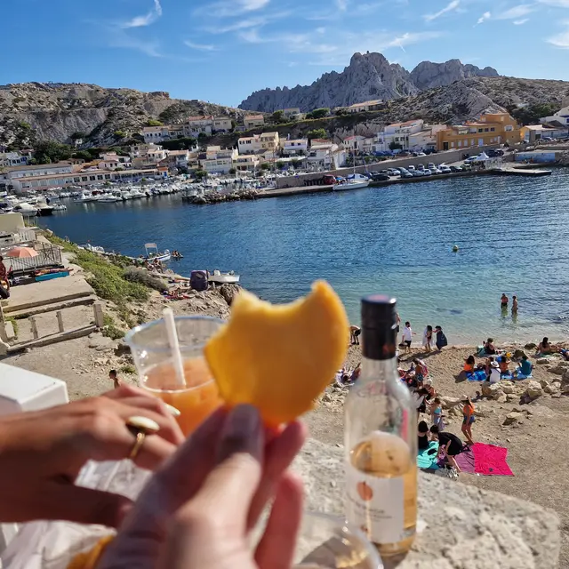 Pub 20000 Lieues sous la bière à Marseille