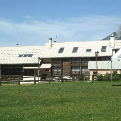 Chalet Les Mélèzes -Centre de vacances -Ceillac -Queyras