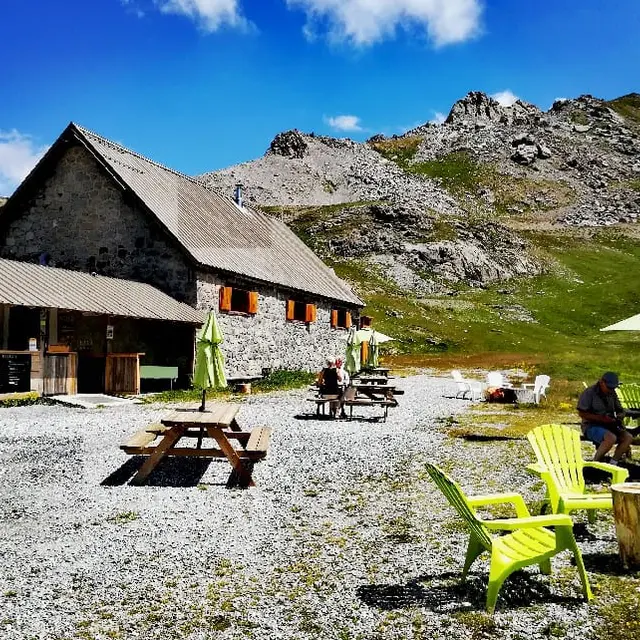 La Buvette de la Bonette - snack sur le col de Rstefond