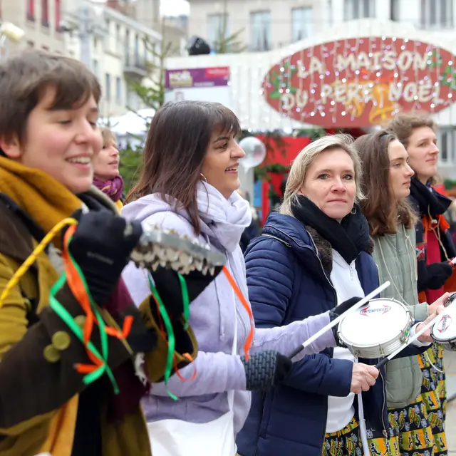SPECTACLE MUSICAL DÉAMBULATOIRE - Le manivelonaute_Saint-Étienne
