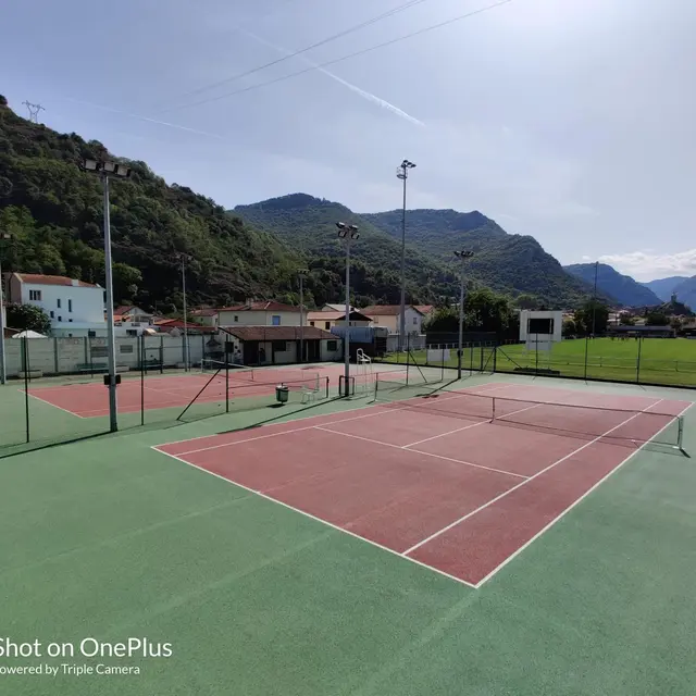 Terrains de tennis