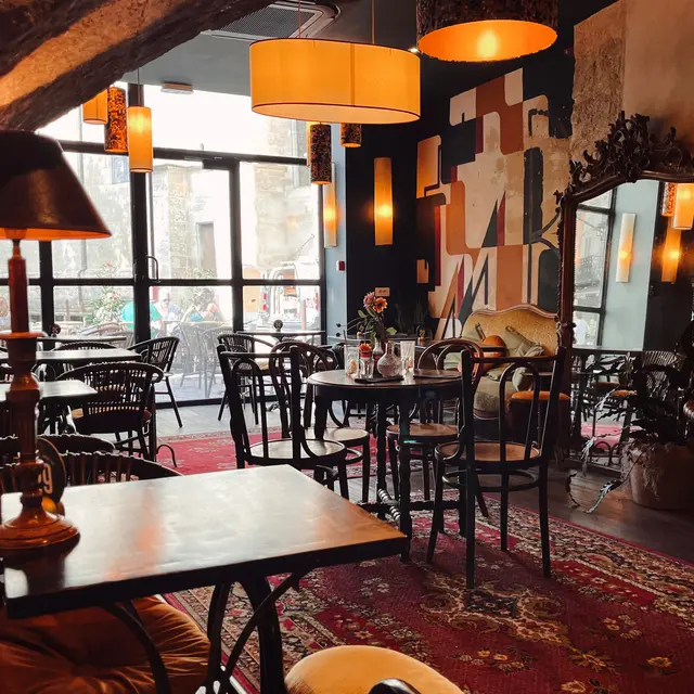 Les Coulisses_L'Isle-sur-la-Sorgue