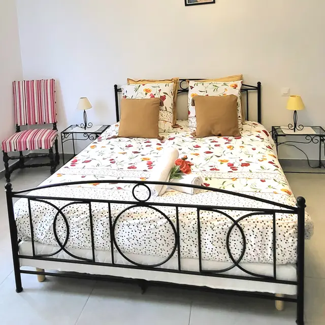 Chambre parentale 160×200 avec armoire