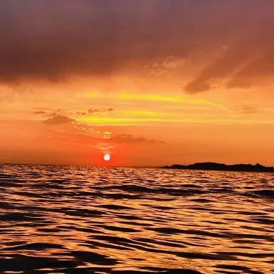 Sunset apero stand up paddle à Marseille