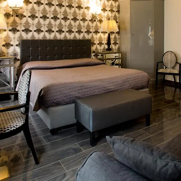 HOTEL-LE-MEURICE-03.jpg