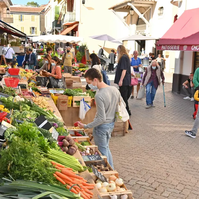 Marché des producteurs locaux