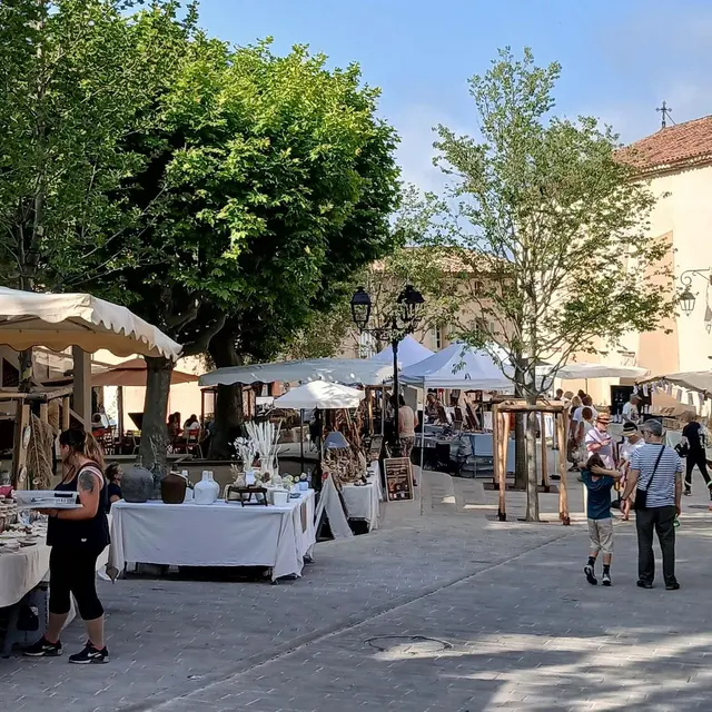 Marché artisanal_Ramatuelle