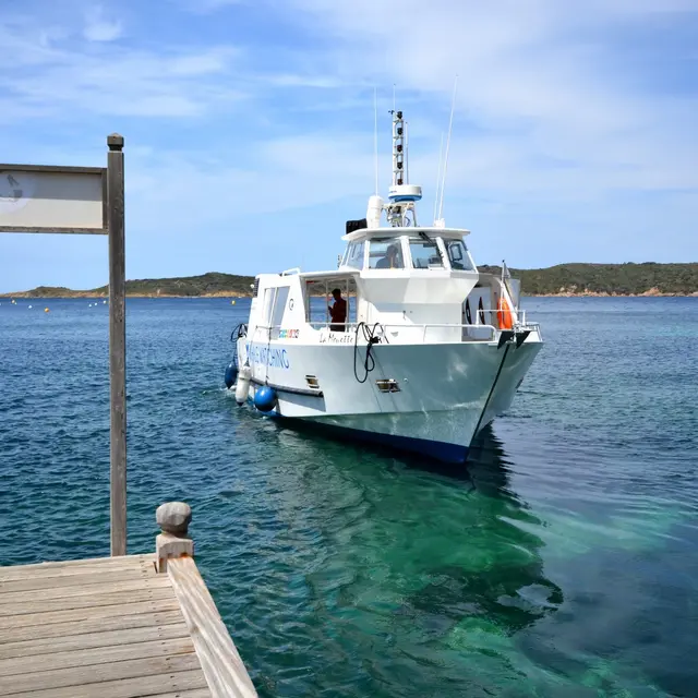 Circuit autour des îles