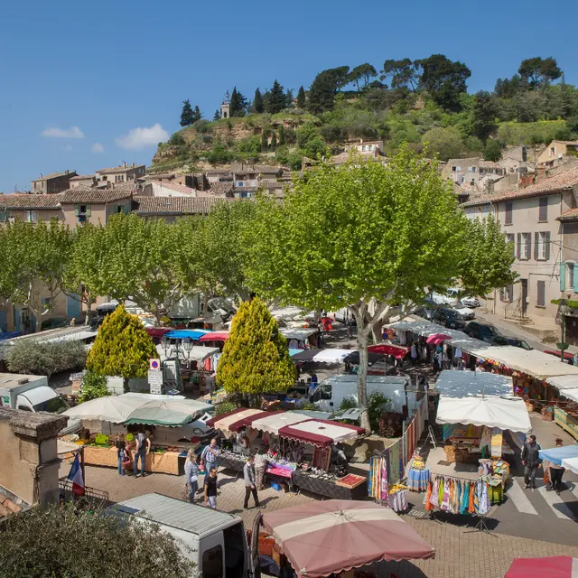 marché de Cadenet le lundi