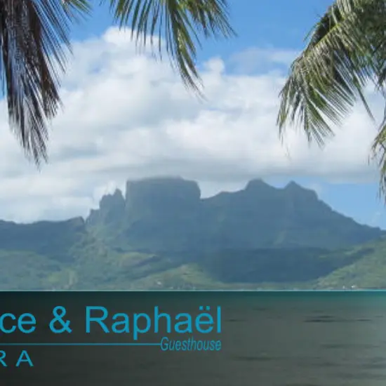 Bora Bora Windsurfing - Tahiti Tourisme