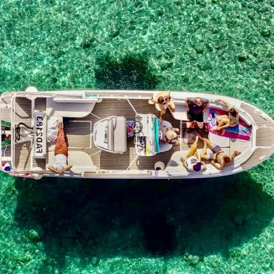 Bateau privé avec skipper pour explorer les Calanques