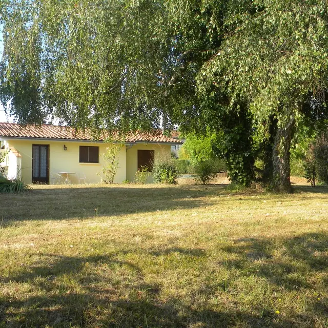Les Brises du Lac_Cazaubon