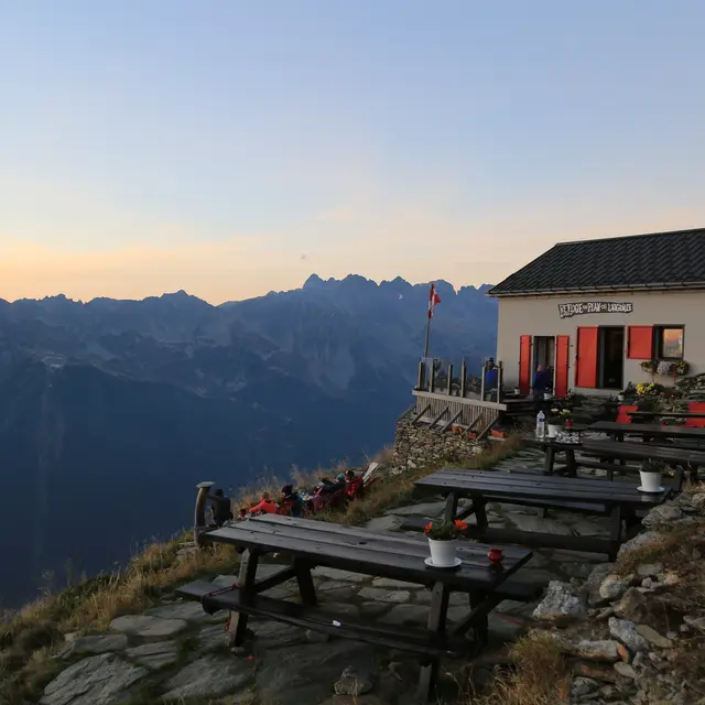 refuge-plan-aiguille-3