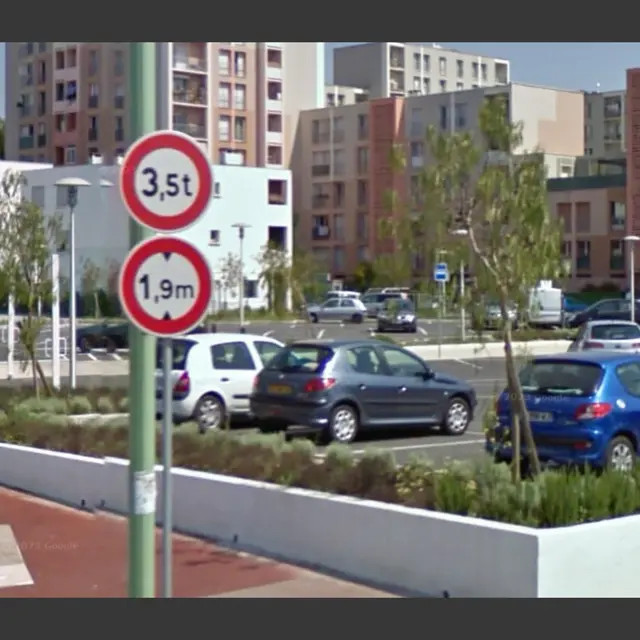 Parkings des Mirandoles