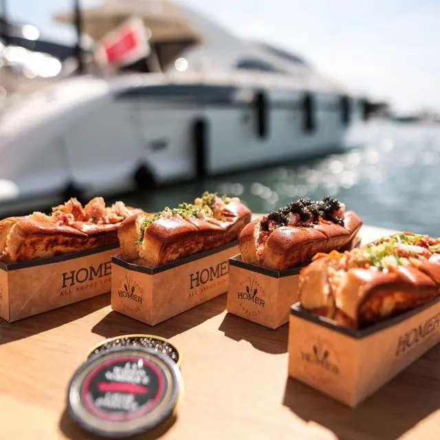 Homer Lobster_Saint-Tropez