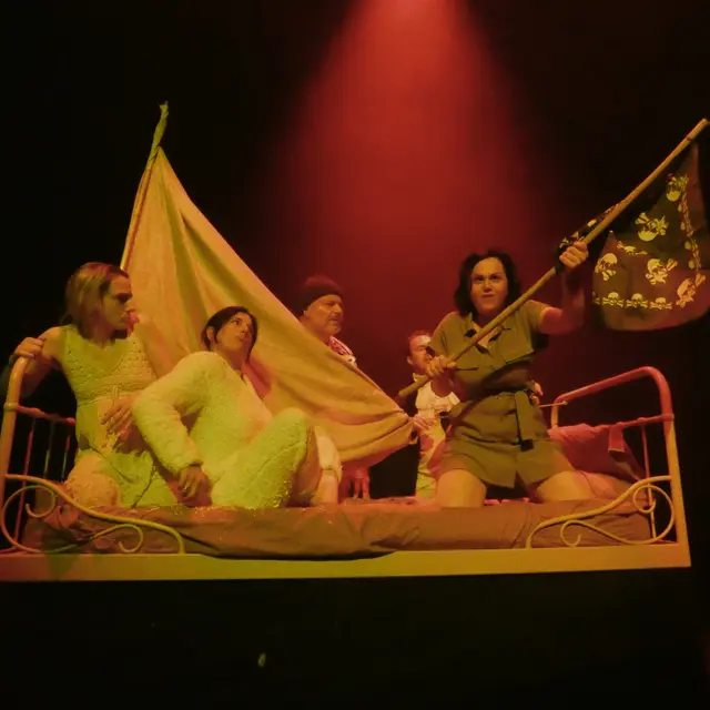 Spectacle musical «Opéra loufoque : c'est quoi l'Opéra?»_Sauveterre