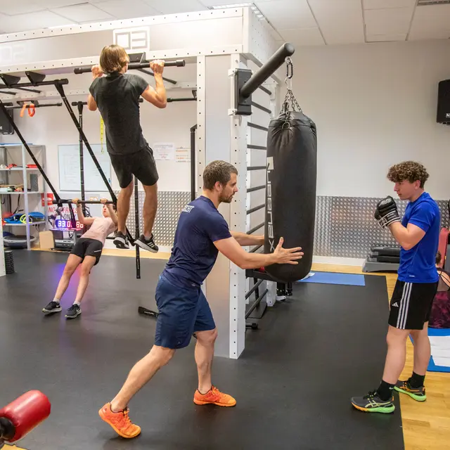 ados_crosstraining