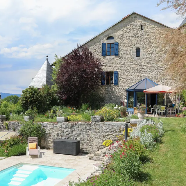 façade sud - Le château de Sothonod