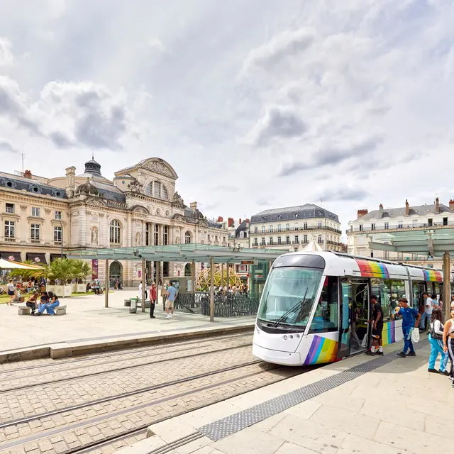 Grand Théâtre et place du Ralliement_Angers
