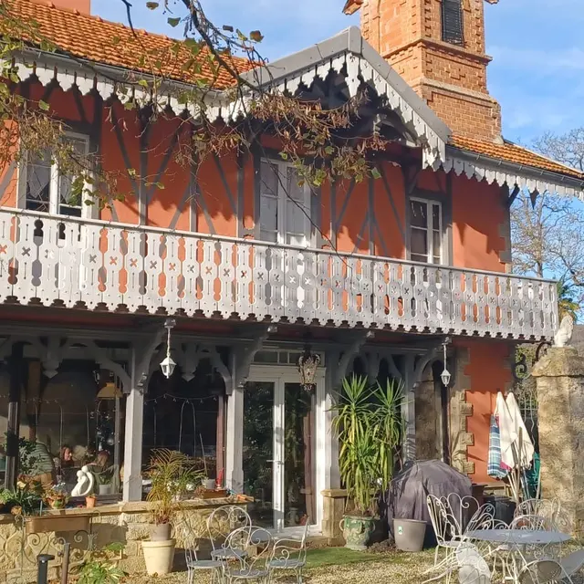 Salle du Domaine la Belle Histoire_Besset