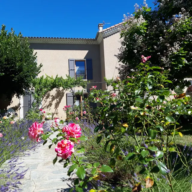 Vue depuis le jardin