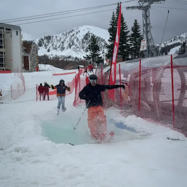 Week end CLOSING PARTY_Isola 2000